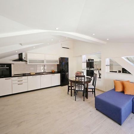 Zara Three Wells Apartment Ngoại thất bức ảnh