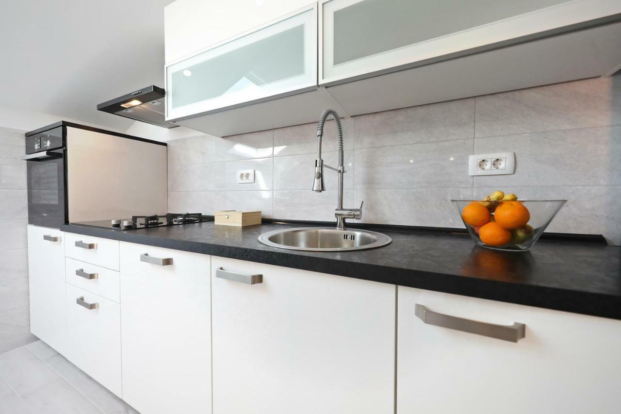 Zara Three Wells Apartment Ngoại thất bức ảnh